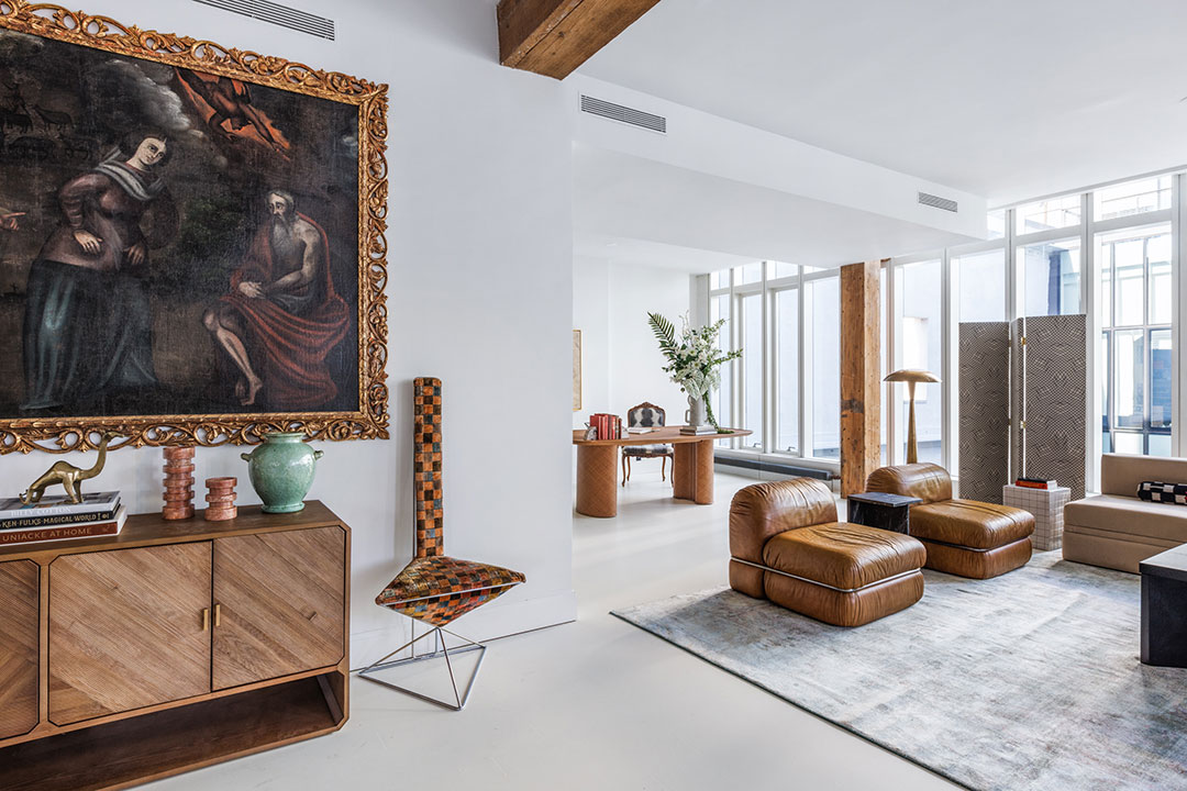 Dumbo Loft Entry And Sitting Area