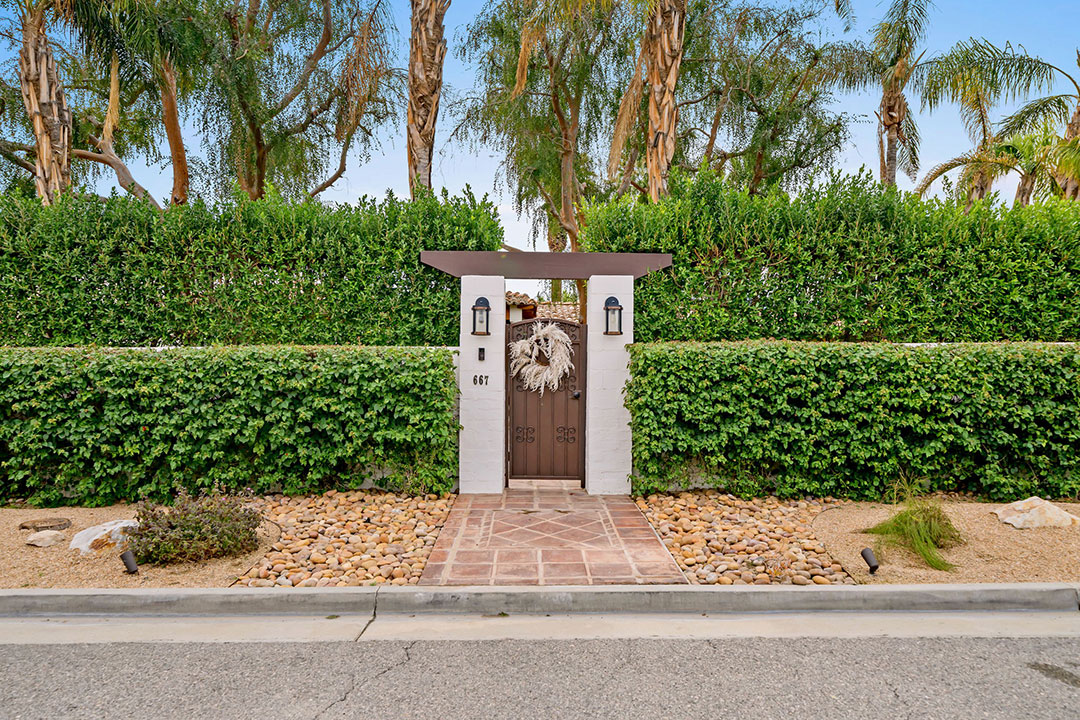 5 Formula One Palm Springs Front Gate
