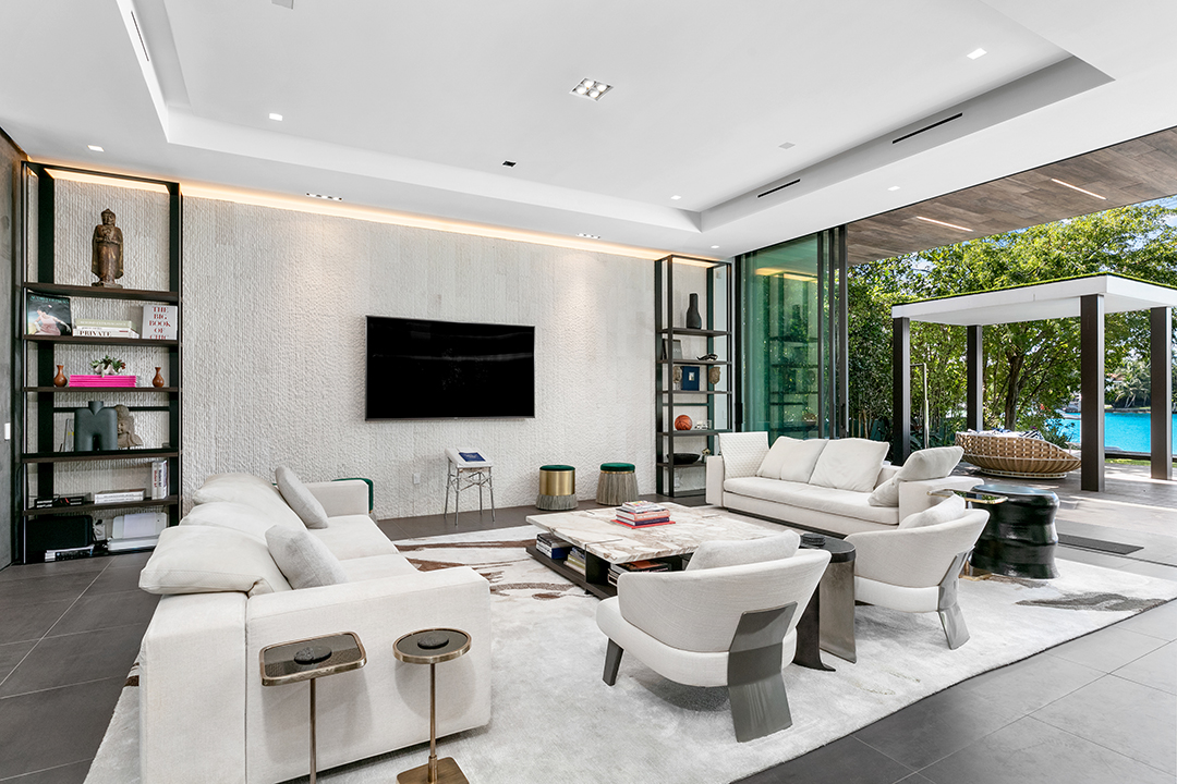 Honey Co Founder Ryan Hudson Lists A Sweet Swanky Waterfront Miami Beach Modern S