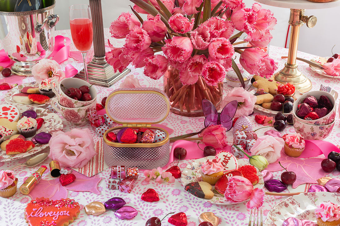Jen Hunter Tablescape 1206