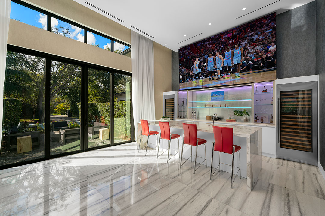 David Ortiz Miami Bar Area