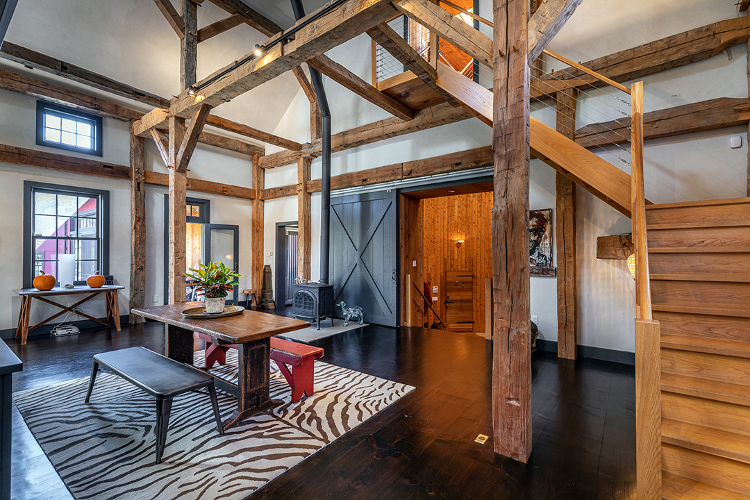 Kents Picturesque Cobble Brook Farm With A Converted Barn Main House Asks 4 7m Dining Area4