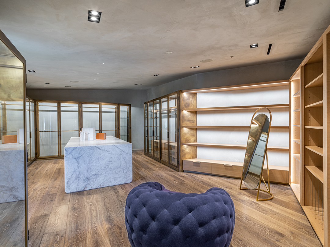 Tour Rihannas Former Beverly Hills Mansion Currently Listed For 16 5m P