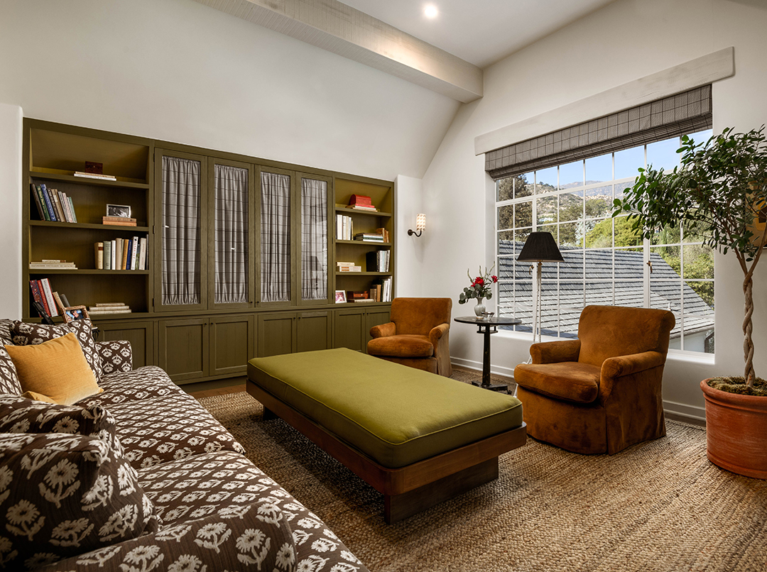 Fashionable Family Home Of Adeles Stylist Lists For 20m In Montecito Readingroom