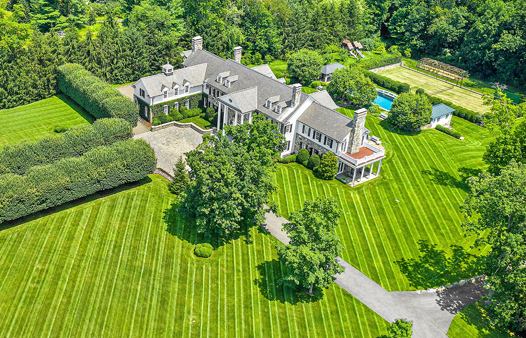 A Look Back At Fairfield Countys 2022 Real Estate Performance And Expert Predictions For 2023 2 435 Round Hill Rd