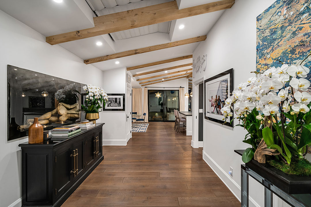 12 Blunt And Krasinski La Foyer