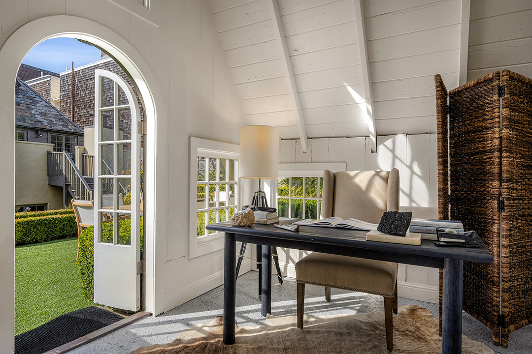 Step Inside A 6 5m English Inspired Tudor In San Francisco29