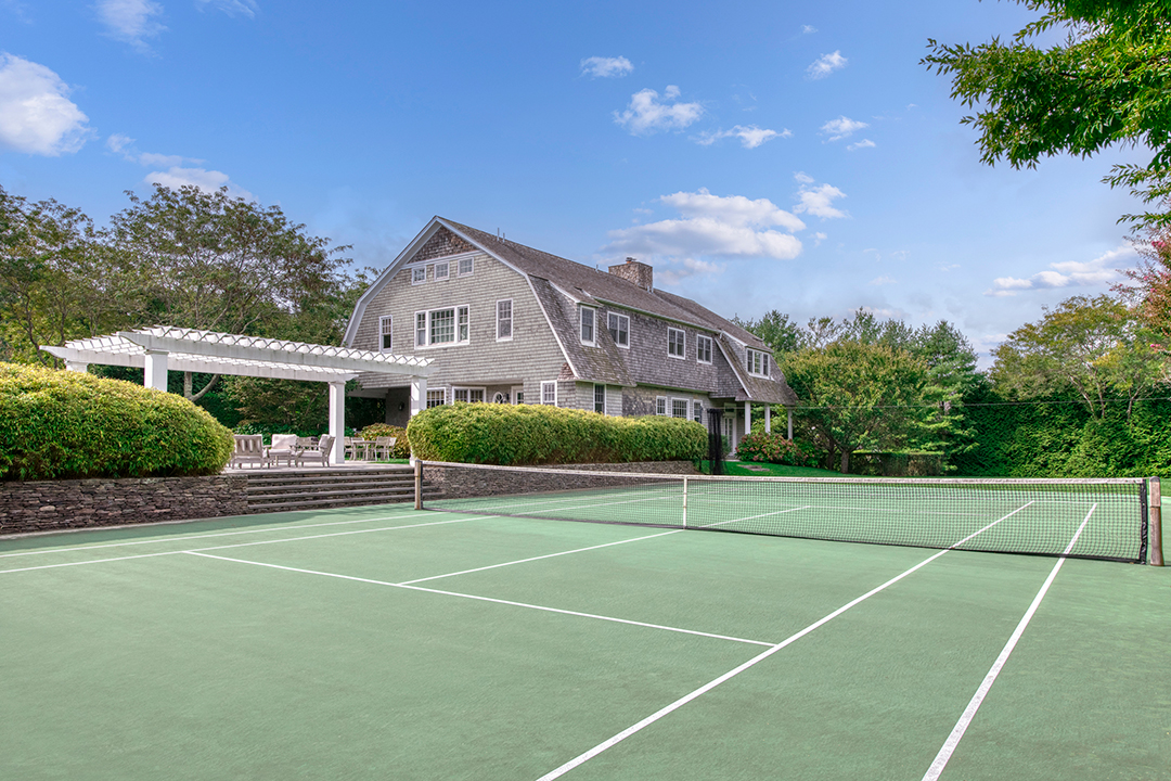 Inside A 8m Southampton Village Stunner Originally Built To Be An Architects Home 31
