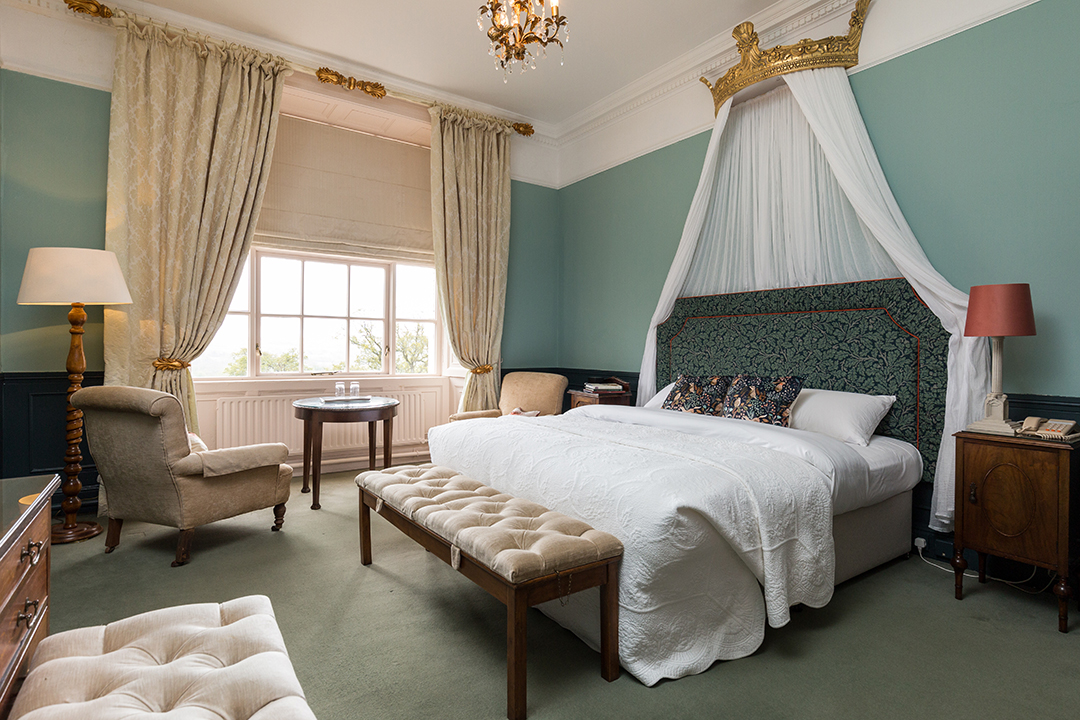 Listings To Love In Ireland Two Estates Where Majestic Landscapes Shine Longueville House 13