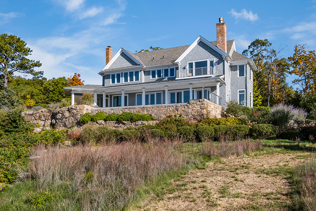 This Shingle Style Haven On The Market In Guilford Ct Promises Luxe Coastal Living M