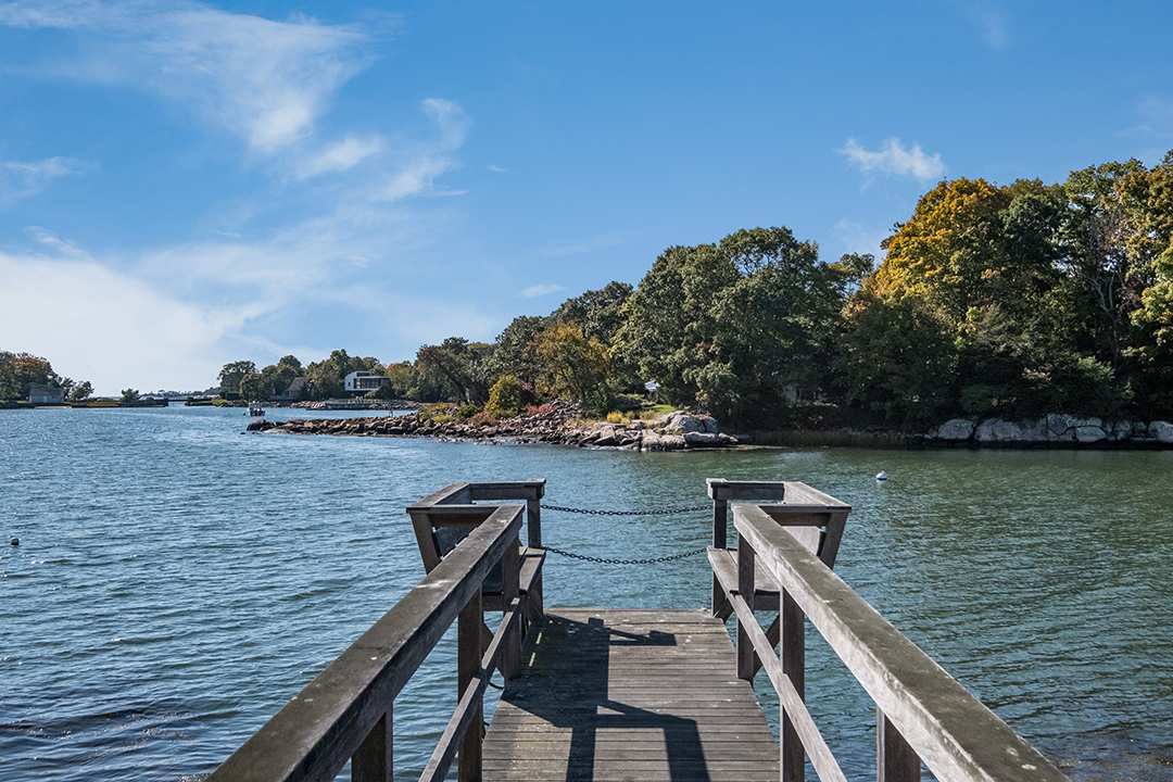 This Shingle Style Haven On The Market In Guilford Ct Promises Luxe Coastal Living I