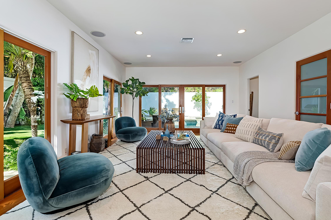 The Late Bob Sagets Longtime Brentwood Home Changes Hands In An Off Market Deal 29 2