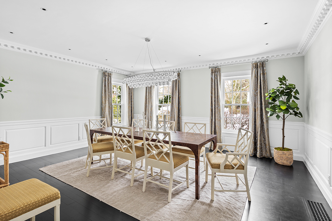 Baseball Star Eric Hosmer Lists Classic Boston Area Home Amidst Move To Chicago Cubs Q