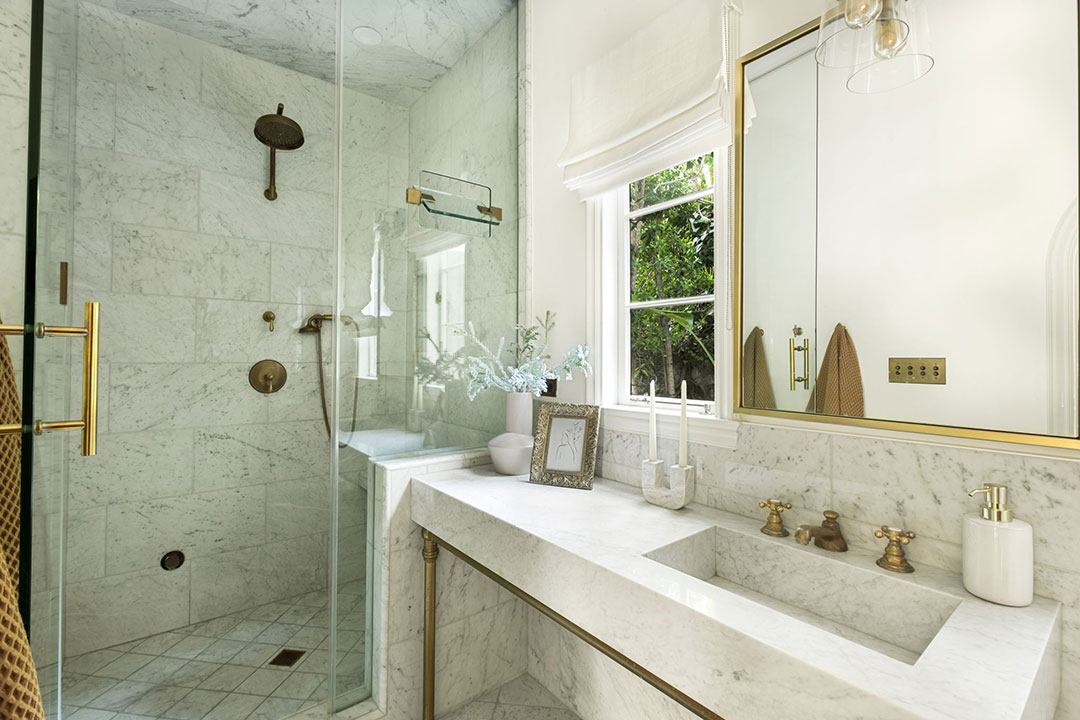 30 All White Bathroom Shower Laura Harrier Spanish Style La Home