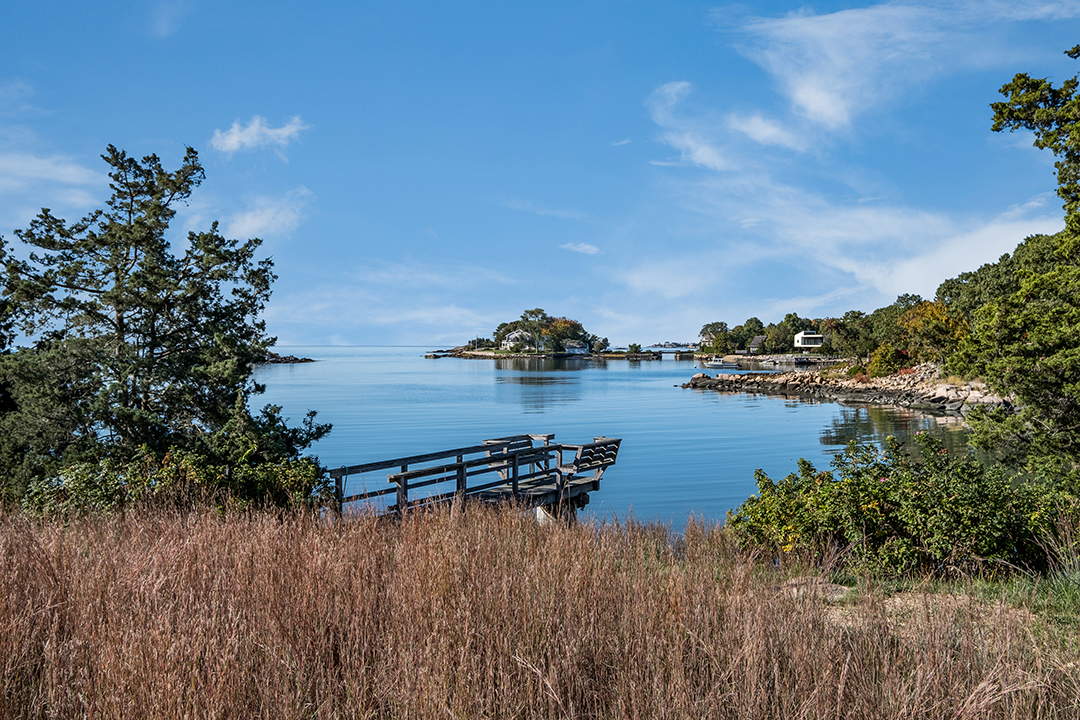 This Shingle Style Haven On The Market In Guilford Ct Promises Luxe Coastal Living P