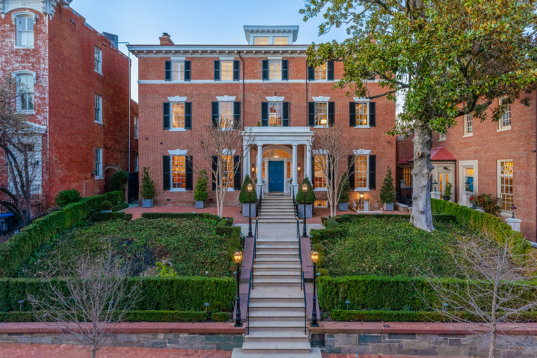 Jackie Kennedys Former Washington D C Home Lists For 24 5m After Merging With Two Neighboring Properties Main House