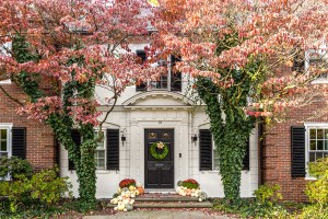Baseball Star Eric Hosmer Lists Classic Boston Area Home Amidst Move To Chicago Cubs A
