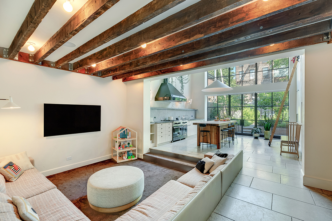 Stunning Elizabeth Roberts Designed Cobble Hill Brownstone Lists For 11m 238a3811