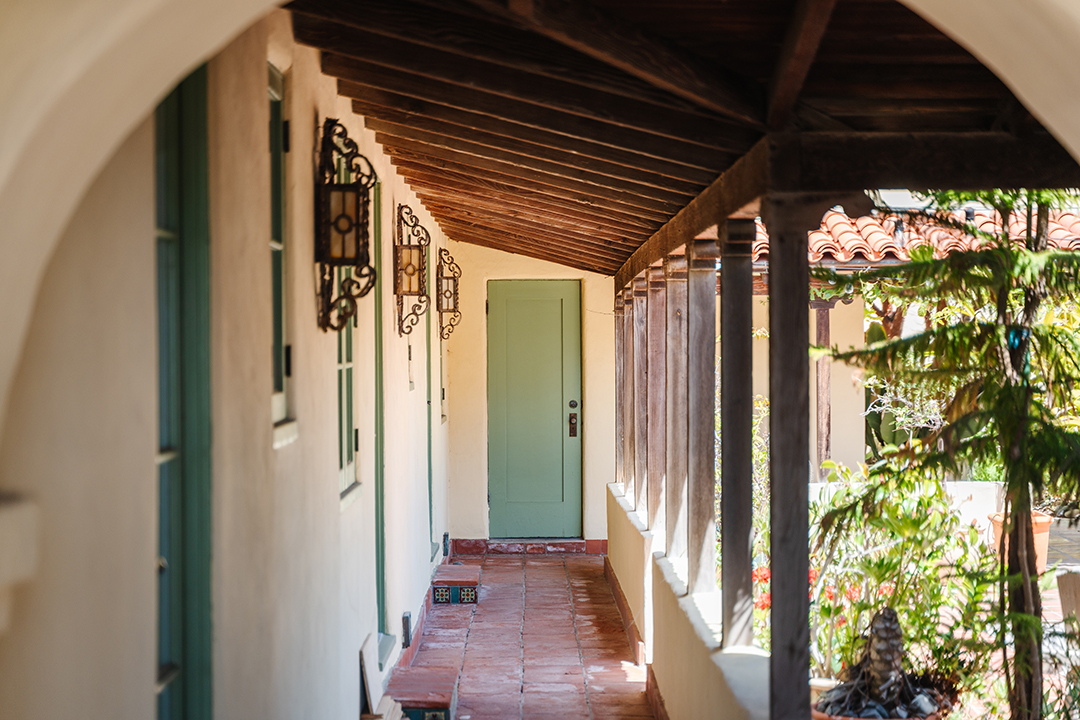 Actor Anthony Edwards Asks 6 5m For His Oceanfront Dana Point Vacation Home C