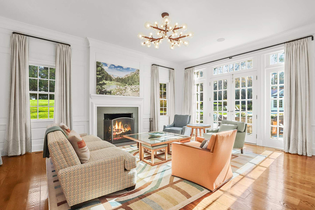 Tour A Custom Built Colonial In Greenwich Asking 8 8m L