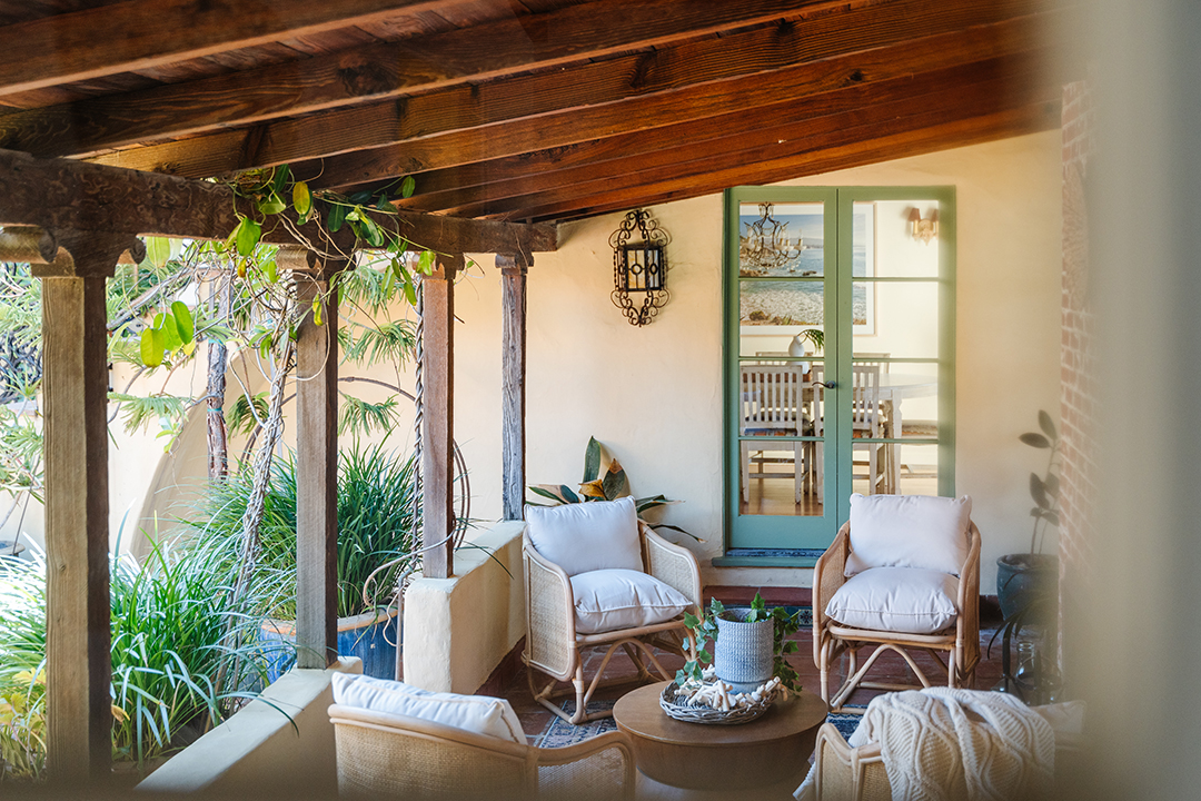 Actor Anthony Edwards Asks 6 5m For His Oceanfront Dana Point Vacation Home 13145 Beach Hires 68