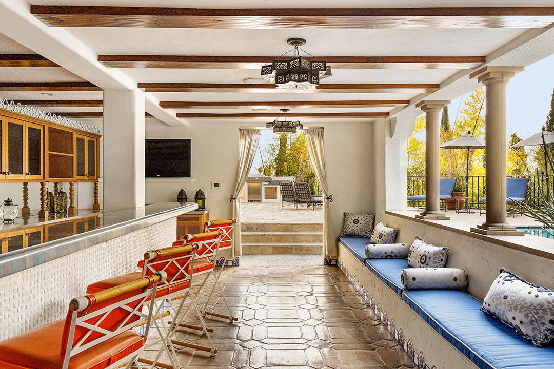 25 The Blair Estate Outdoor Kitchen