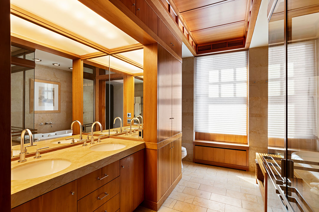 8 Peter Jennings Upper West Side Bathroom