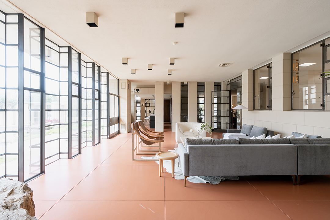 Rare Frank Lloyd Wright Concrete Masterpiece Lists In The Midwest For 8m Zz