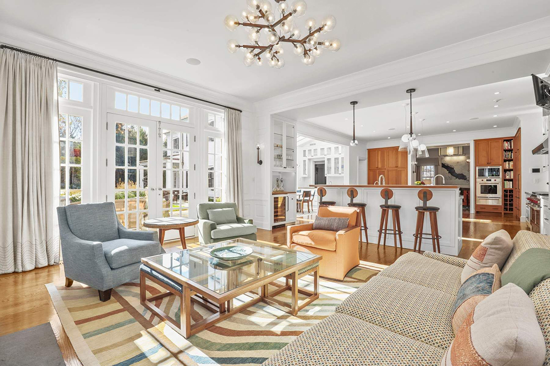 Tour A Custom Built Colonial In Greenwich Asking 8 8m M