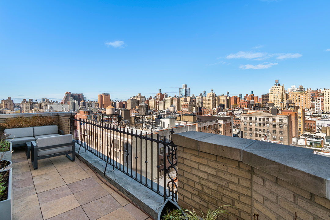8 Tony Shalhoub Marvelous Mrs Maisel Roof