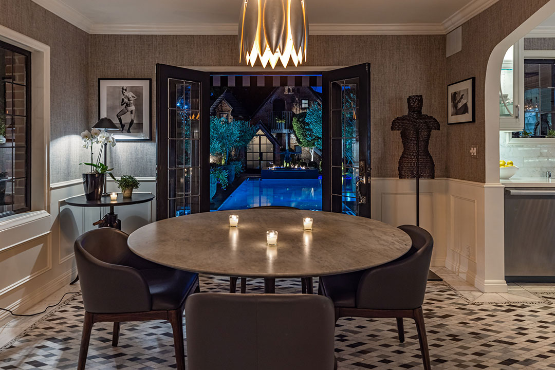 11 Restauranteur David Cooley Breakfast Room Dusk