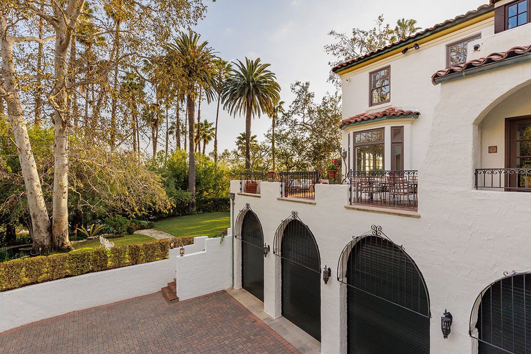 3 The Blair Estate Garage