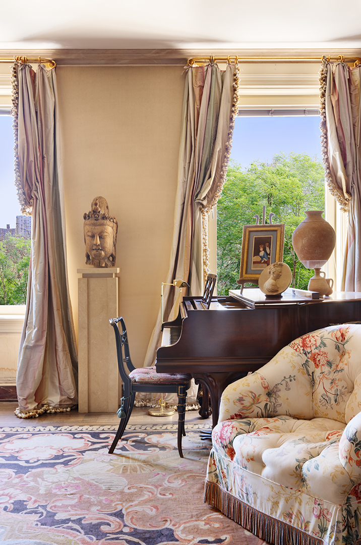 Late Barbara Walters Full Floor Fifth Avenue Home Just Listed For 19 75m B Donnadotan
