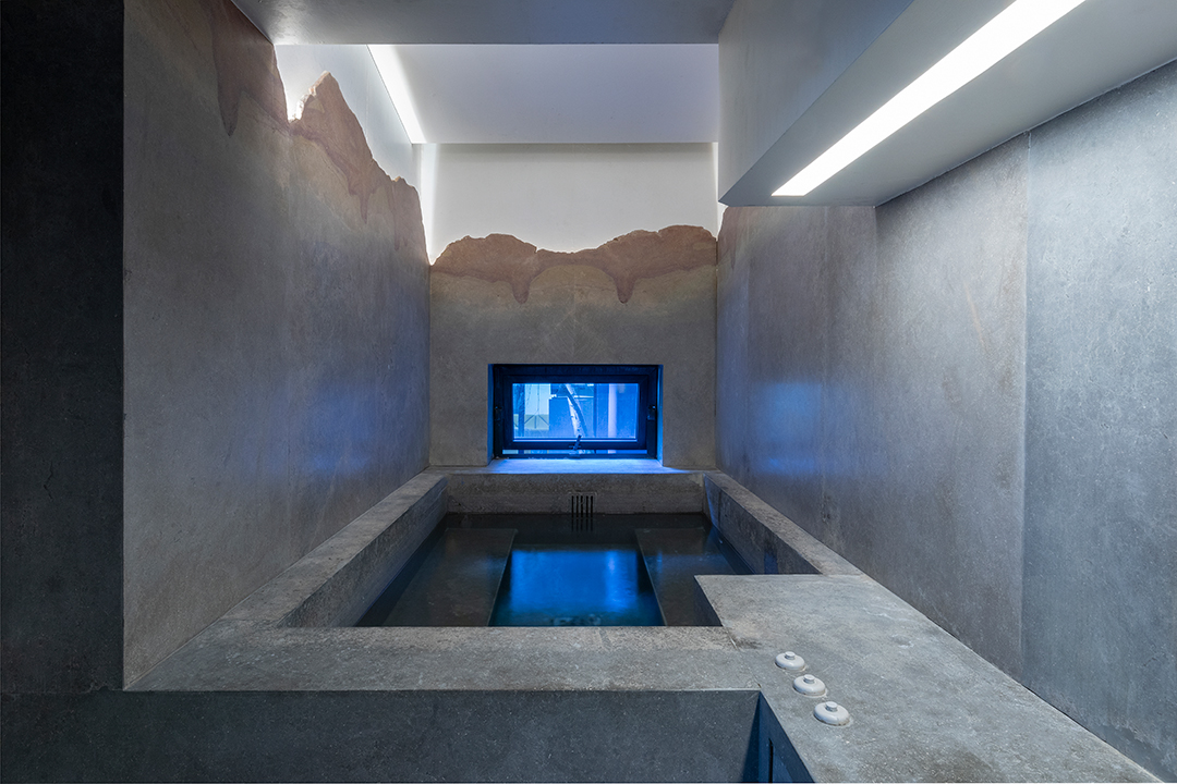 Late Designer Kenzo Takadas Famous Custom Built Paris Villa Hits The Market Z