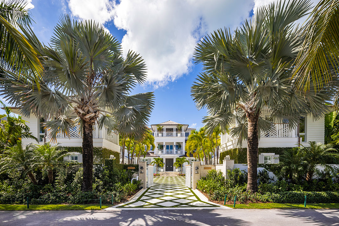 Lion House Albany Bahamas Front Exterior5