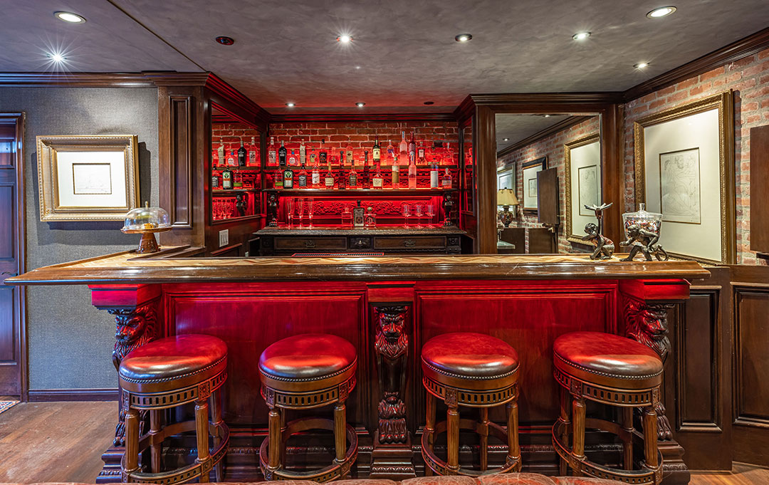 39 Restauranteur David Cooley Bar