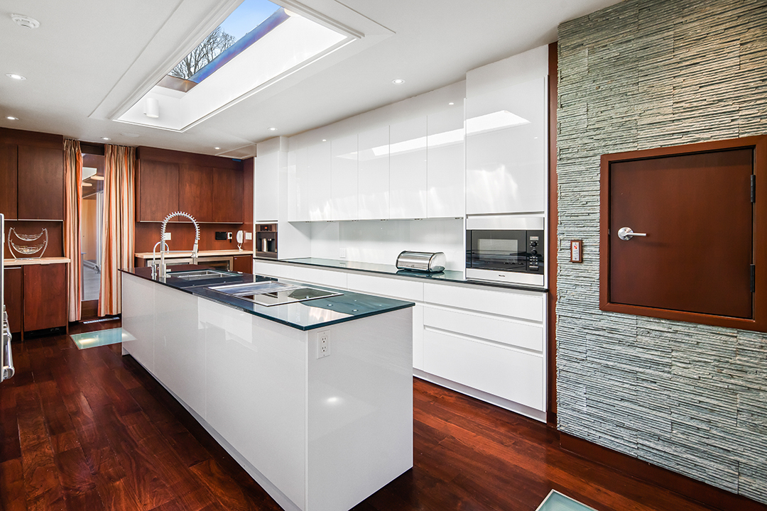 Cool Connecticut Midcentury Is Available To Be An August Getaway For 100000 S