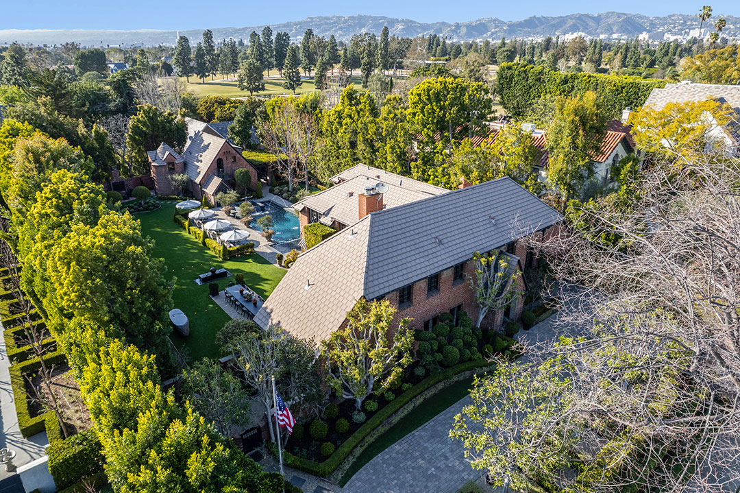 47 Restauranteur David Cooley Property Aerial