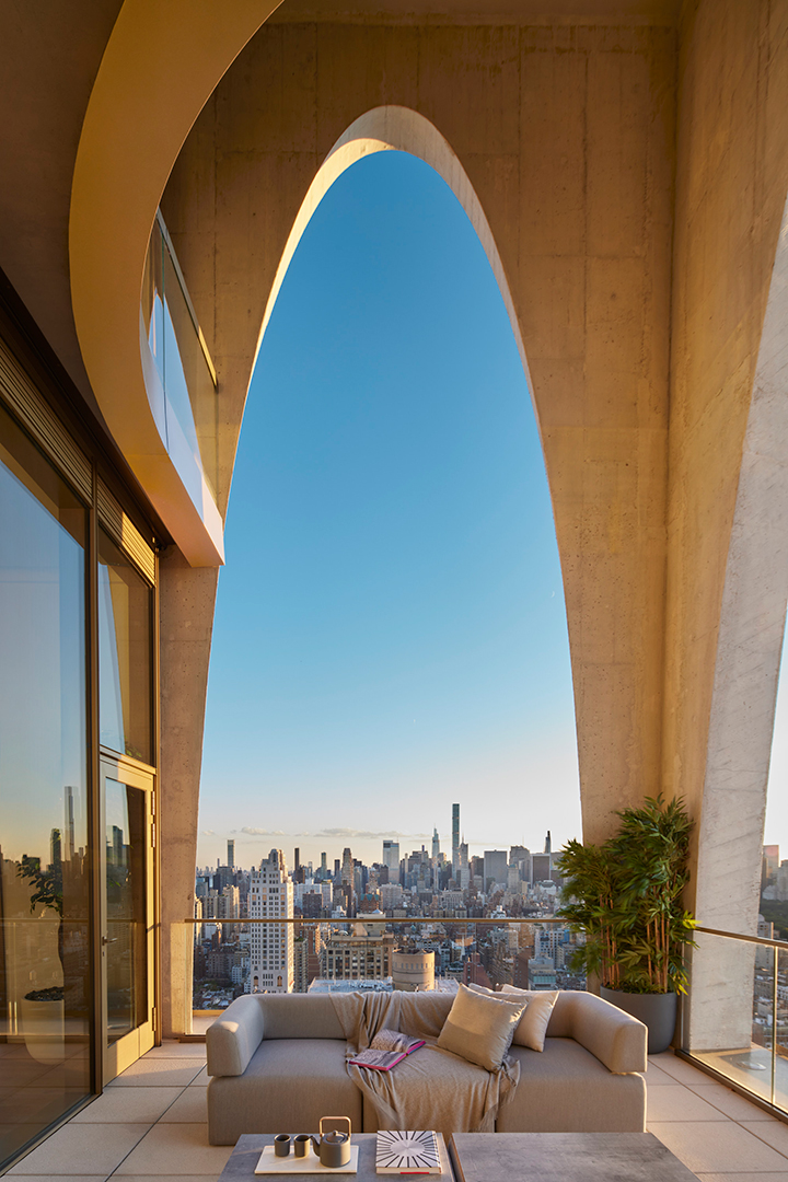 Someone Can Step Into Succession And Nab Kendall Roys Nyc Penthouse For 29m Hemmerle Hemmerle 220831 0410