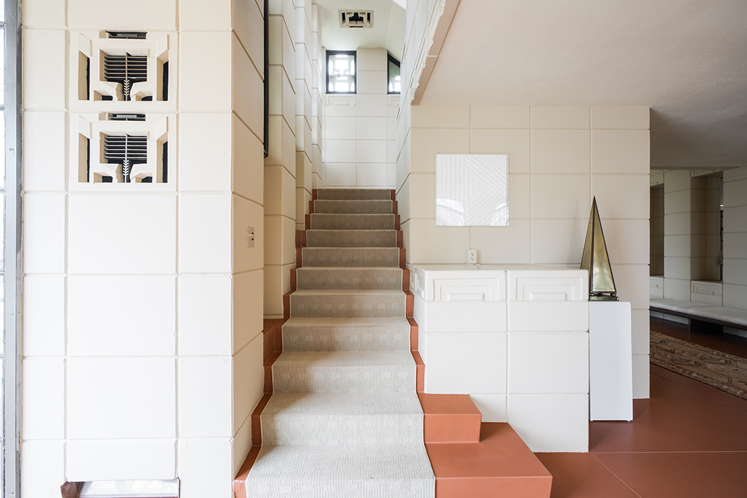 Rare Frank Lloyd Wright Concrete Masterpiece Lists In The Midwest For 8m M