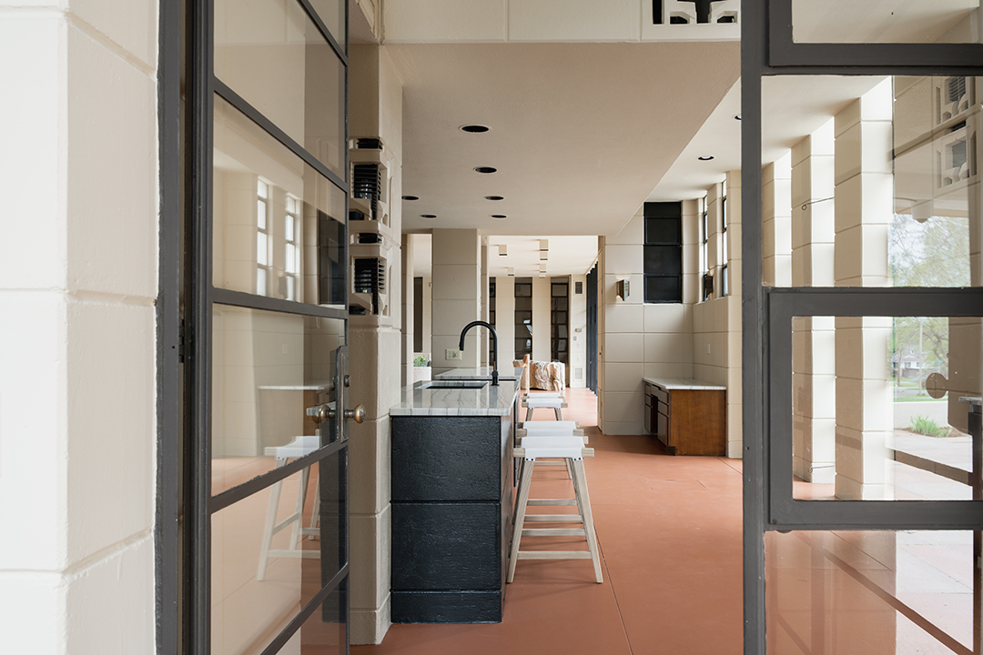 Rare Frank Lloyd Wright Concrete Masterpiece Lists In The Midwest For 8m Zzzzzzzzzzz