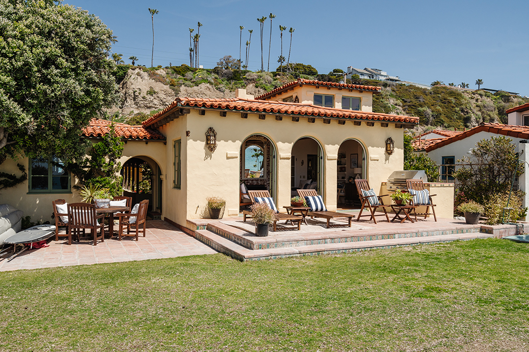 Actor Anthony Edwards Asks 6 5m For His Oceanfront Dana Point Vacation Home Aa