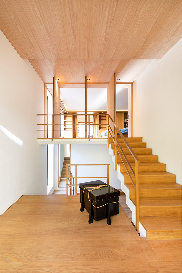 Late Designer Kenzo Takadas Famous Custom Built Paris Villa Hits The Market S