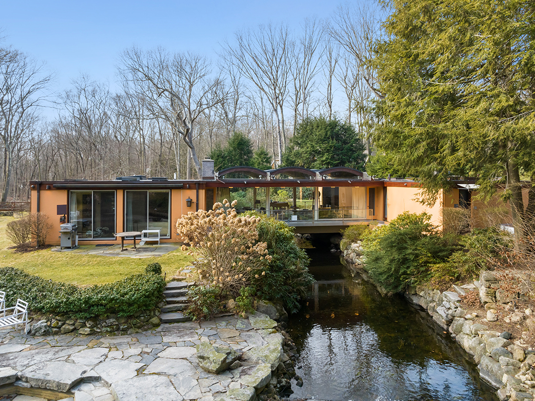 Cool Connecticut Midcentury Is Available To Be An August Getaway For 100000 D