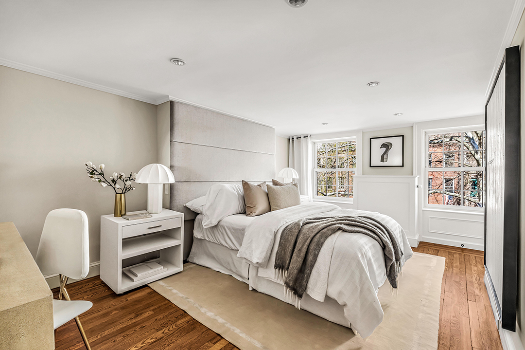 One Of West Chelseas Original Homes Dating Back To The Mid 1800s Looks For 8 7m Q