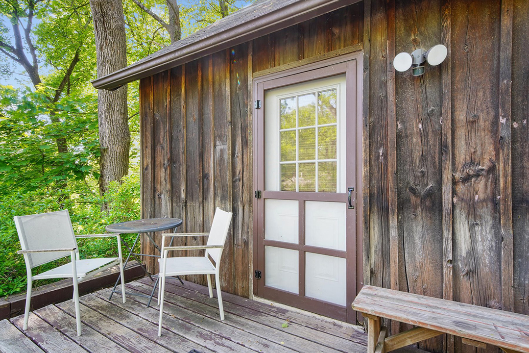The Longtime Retreat Of Great American Artist Jasper Johns Asks 600000 In Stony Point Zzz