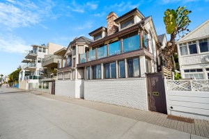 Actor Donald Sutherland Designed And Formerly Owned This Santa Monica Beach House Now Available To Rent 22