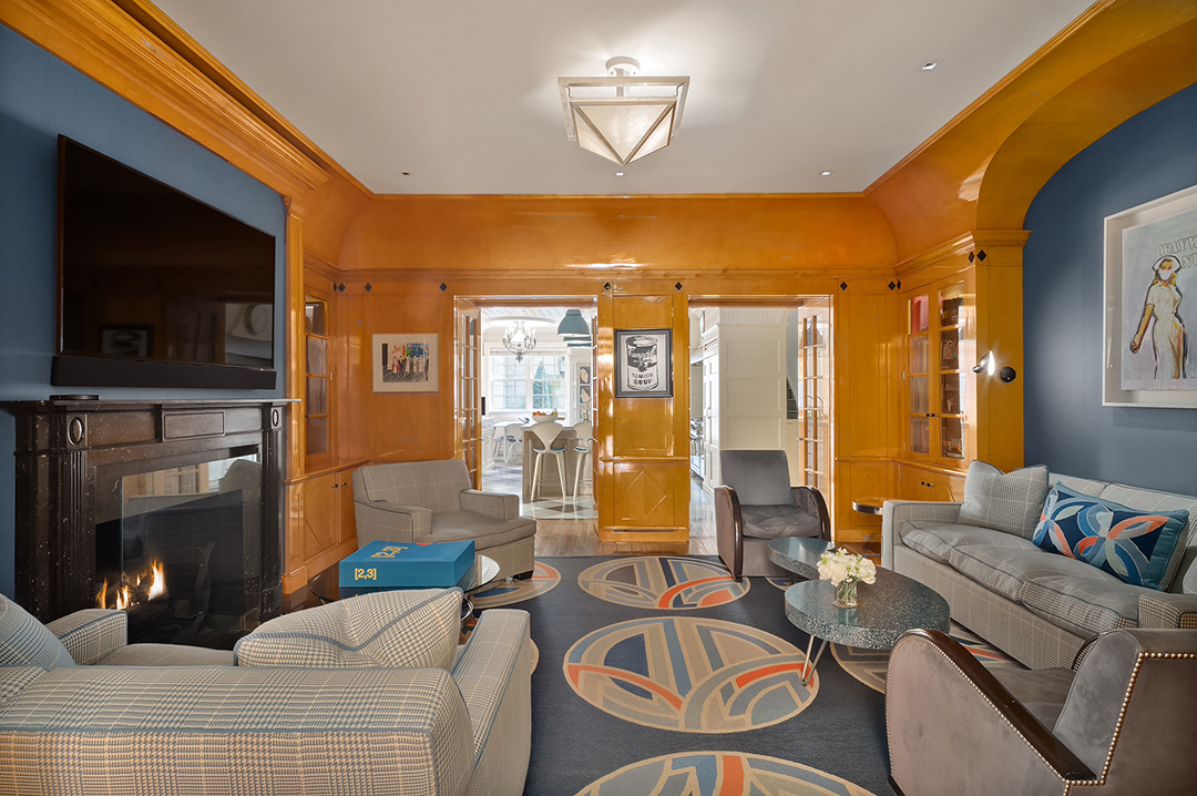 The Devil Wears Prada And Gossip Girl Both Filmed At This Stunning Ues Townhouse Asking 27 5m E