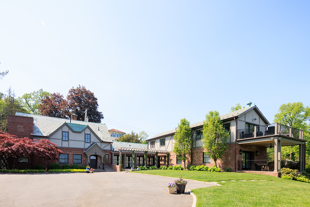 Billy Joel Just Put His Coastal New York Estate On The Market For 49m E