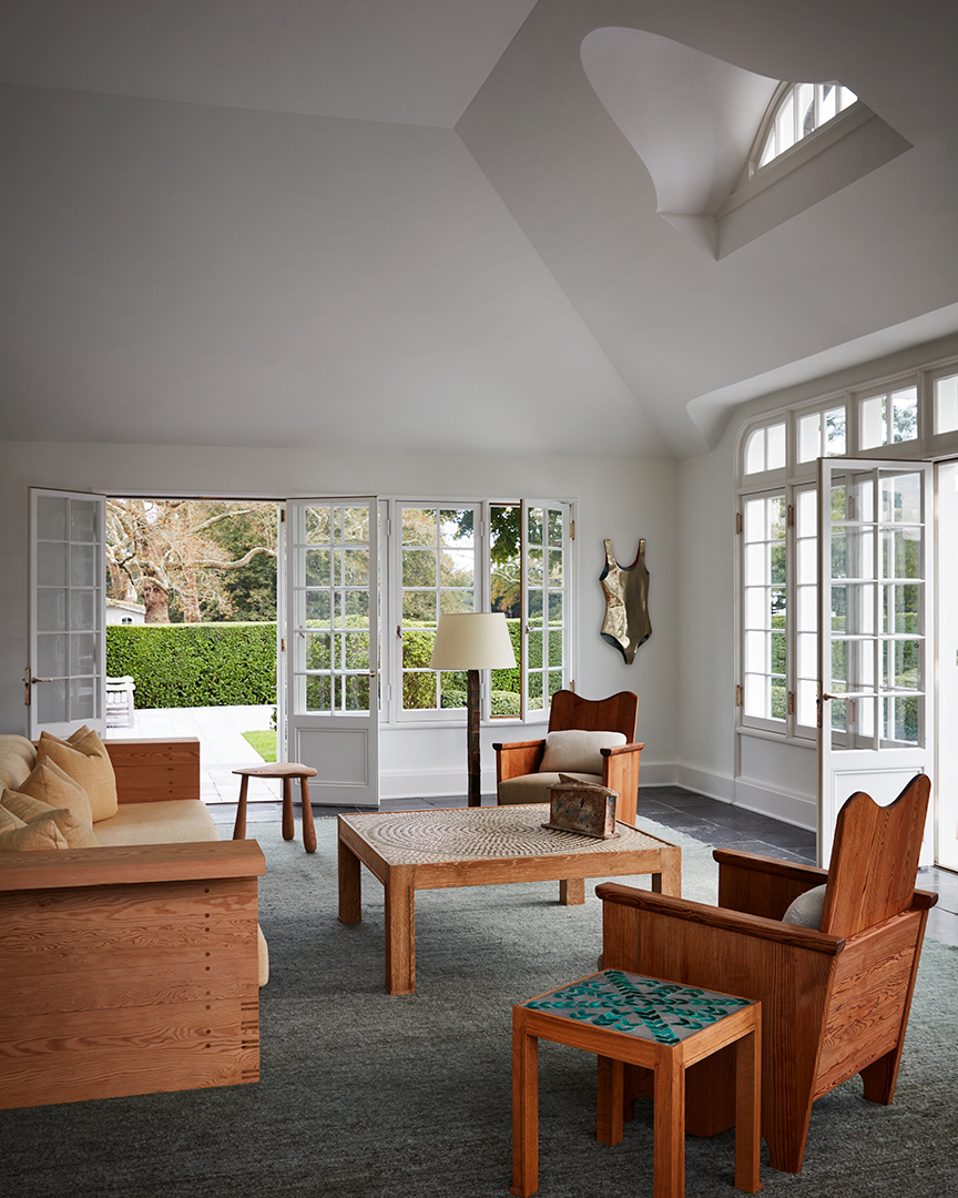 Jackie Kennedys Childhood Summer Home Lasata Looks For 55m In East Hampton H Stephen Kent Johnsonotto